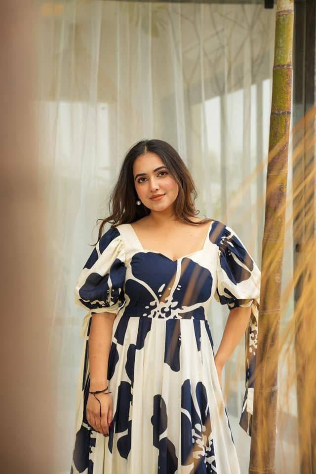 Timeless Vibes: Ethnic Printed Rayon Anarkalis
