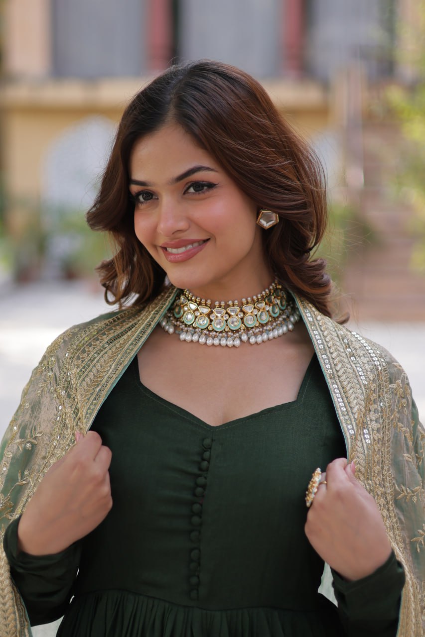 Elegant Anarkali Suit – Timeless Grace & Royal Charm