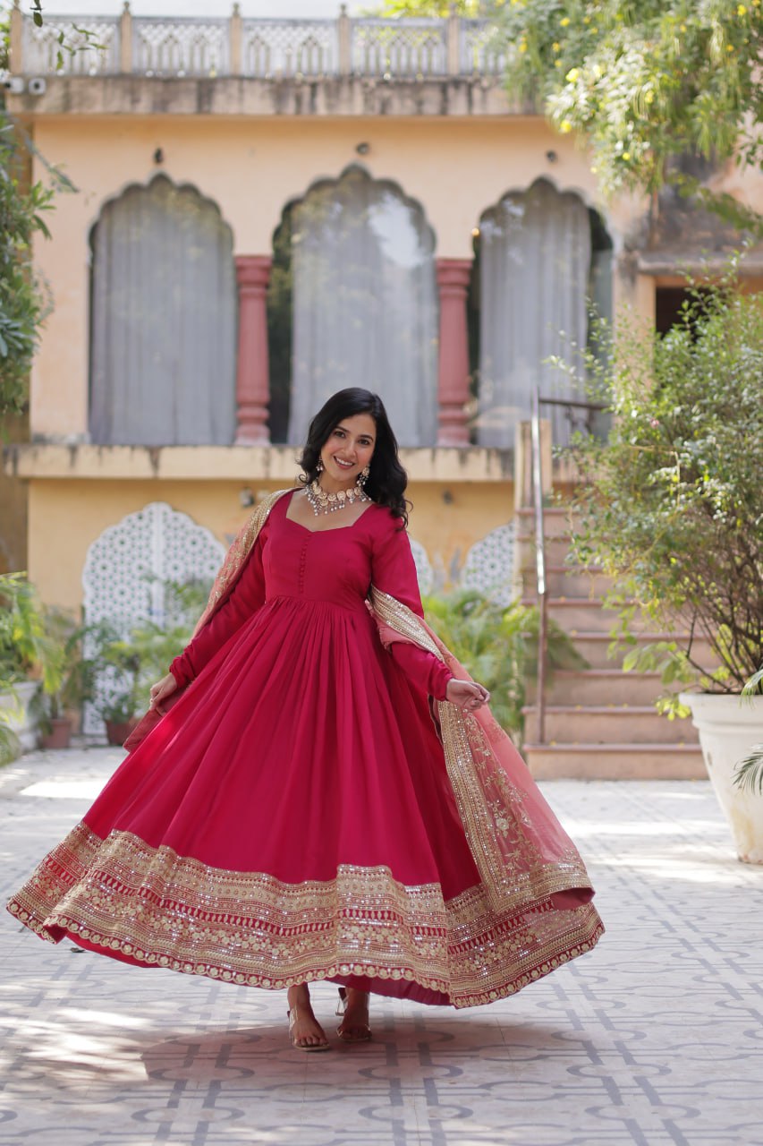 Elegant Anarkali Suit – Timeless Grace & Royal Charm