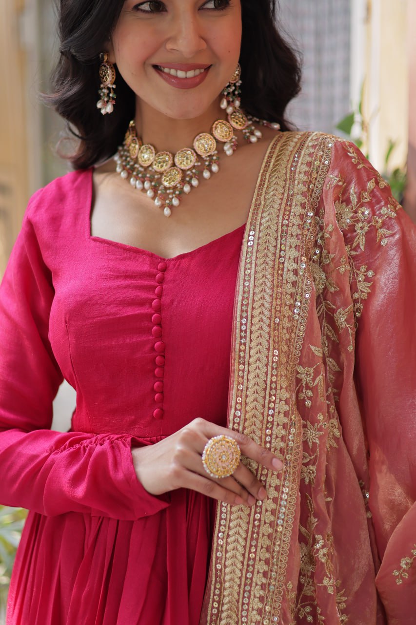 Elegant Anarkali Suit – Timeless Grace & Royal Charm