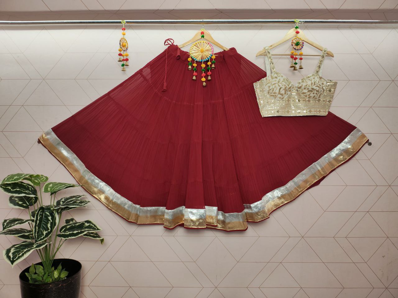 Elegant Festive Lehenga Choli Set for Navratri Nights