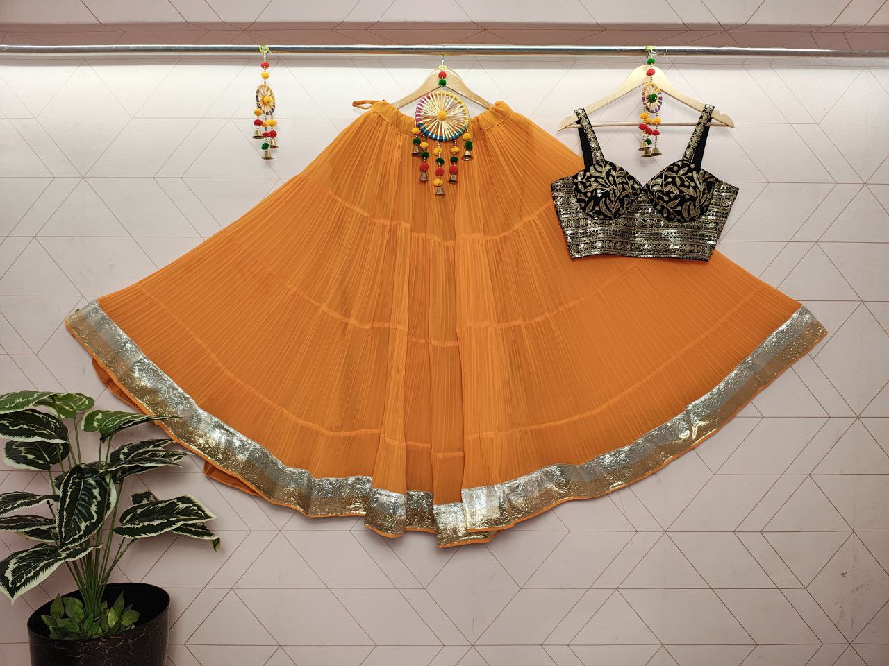 Elegant Festive Lehenga Choli Set for Navratri Nights