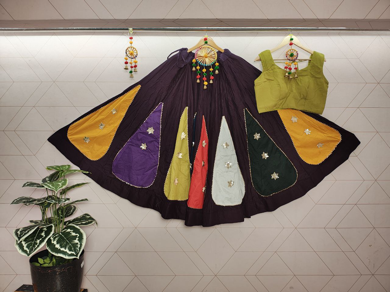 Royal Look Navratri Lehenga Choli for Women
