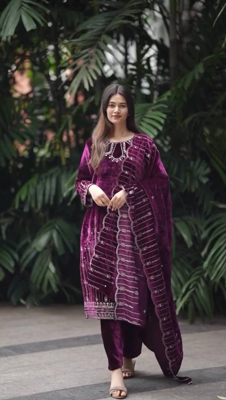 Regal Elegance & Luxurious Style