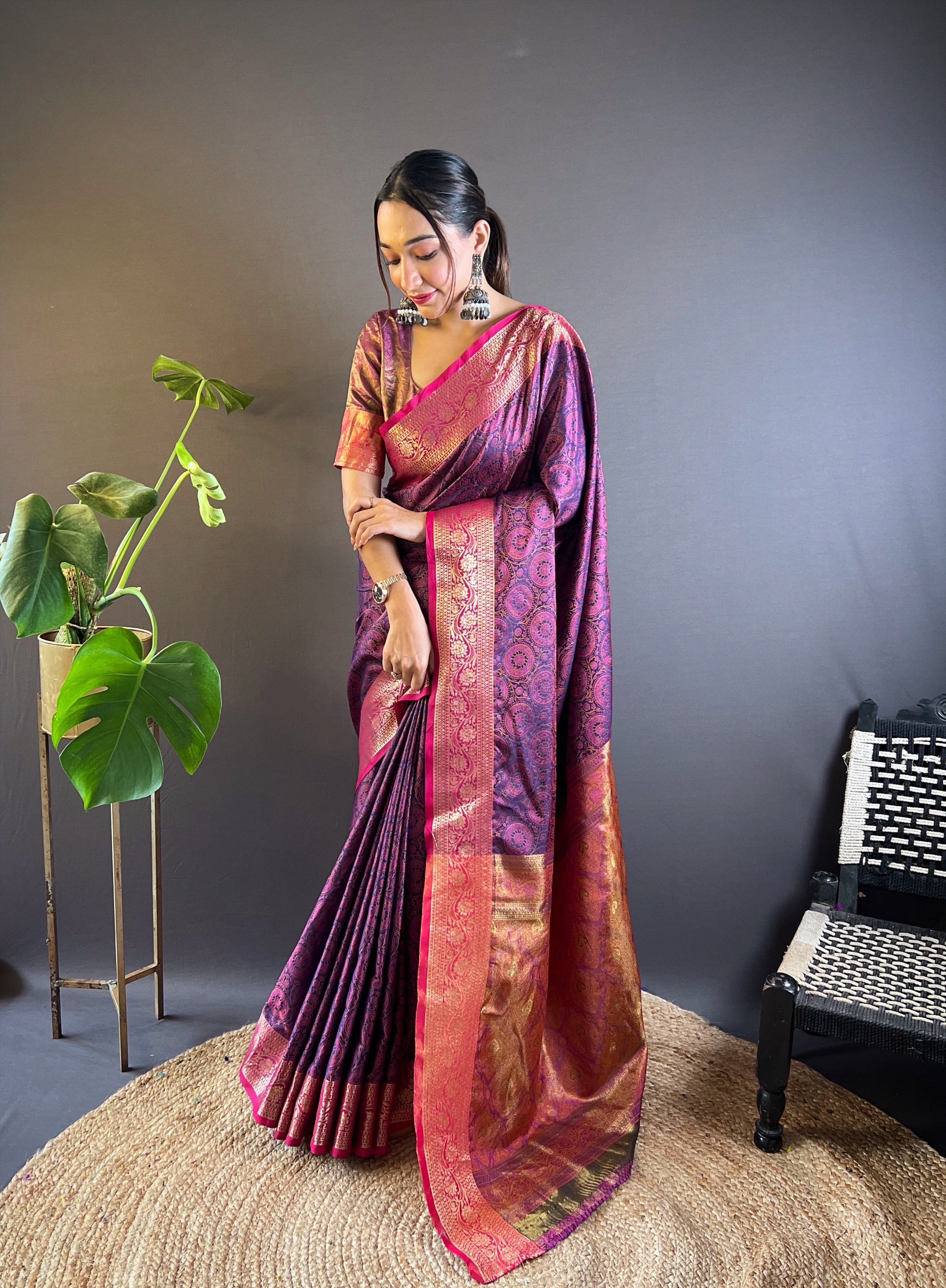 NEW ARRIVALS saare