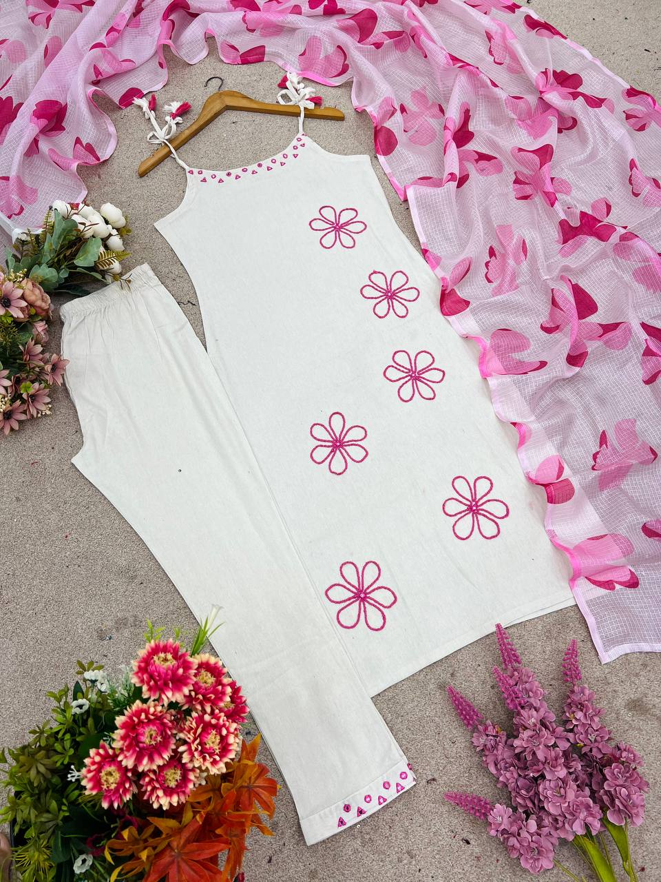 Premium Quality Ready To Wear Showroom Finished Product