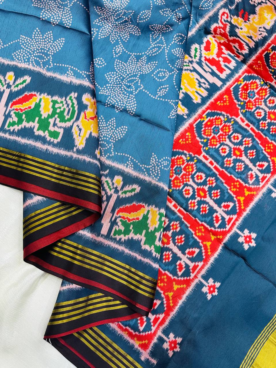 Premium Patola Silk Saree 😍