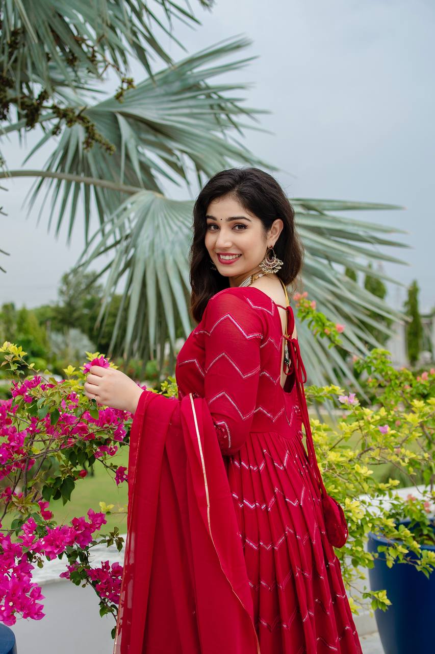 Elegant Faux Georgette Embroidered Kurta Set