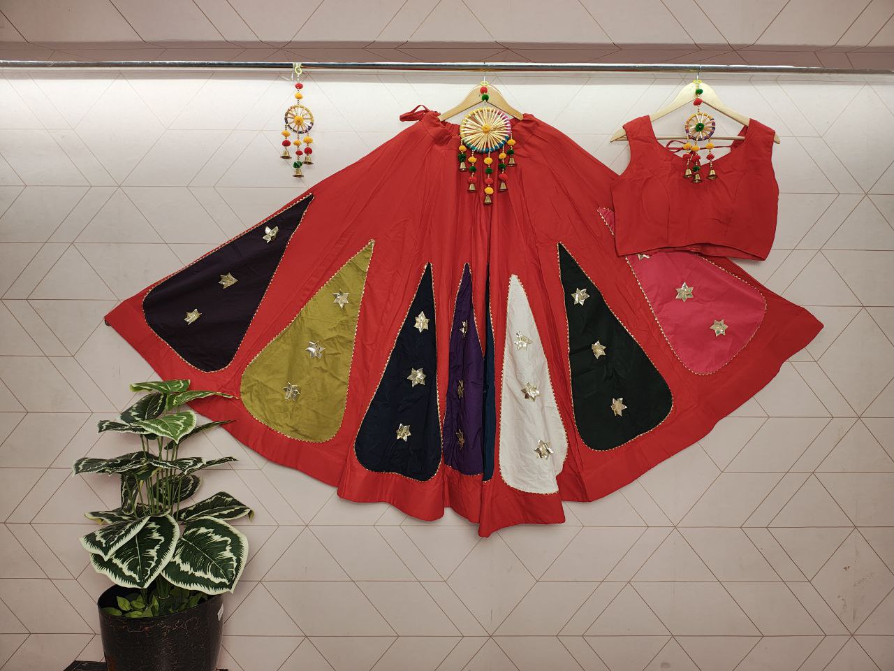 Royal Look Navratri Lehenga Choli for Women