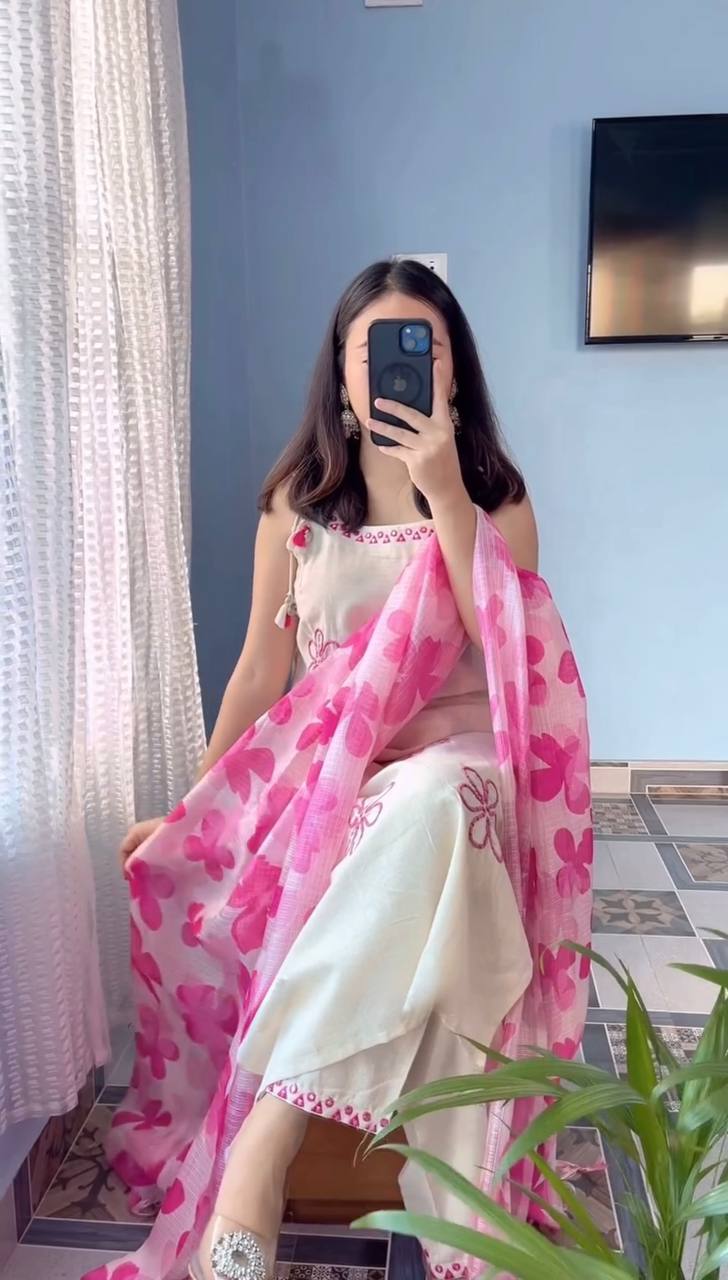 Premium Quality Ready To Wear Showroom Finished Product