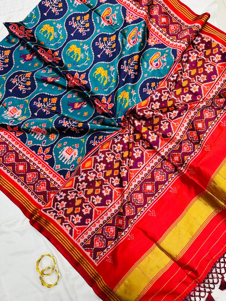 Stylish Patola Silk Saree with Rich Border